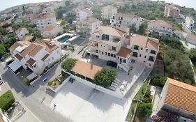 Apartments Fumija
